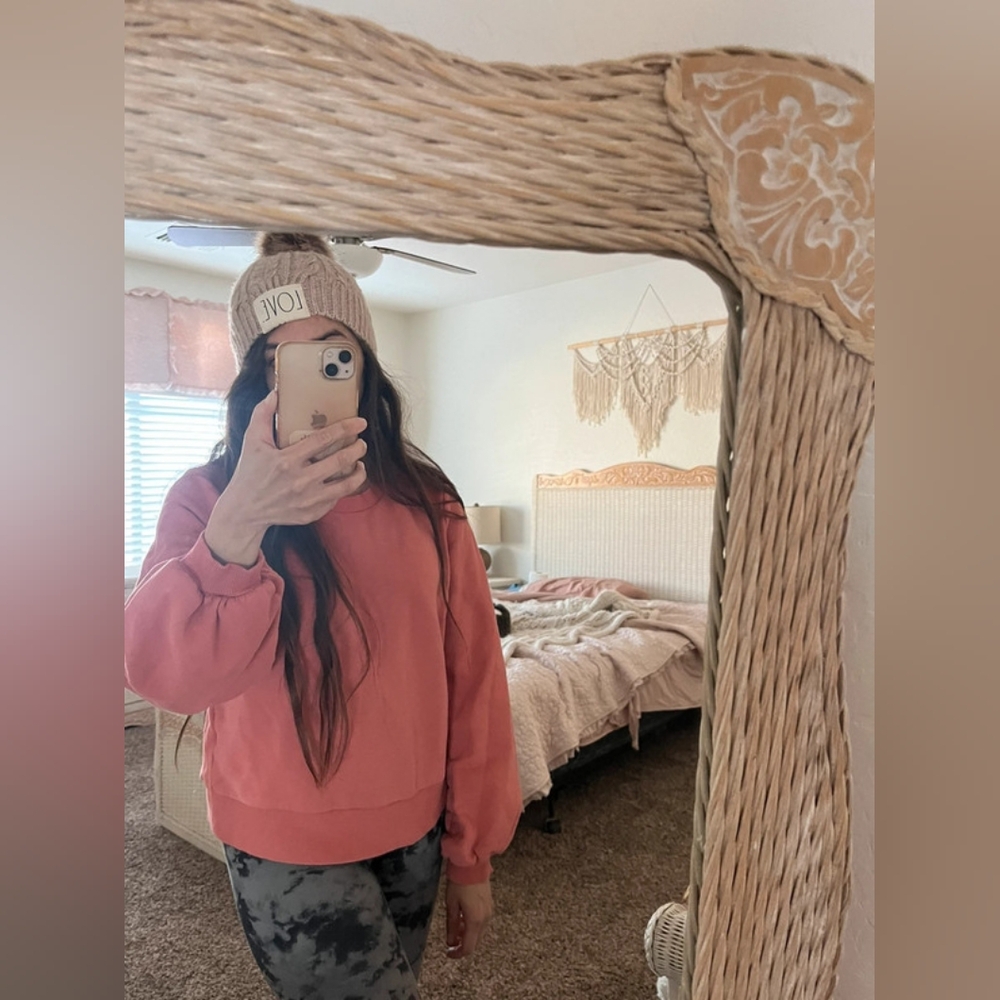 Women's Pink Sweater